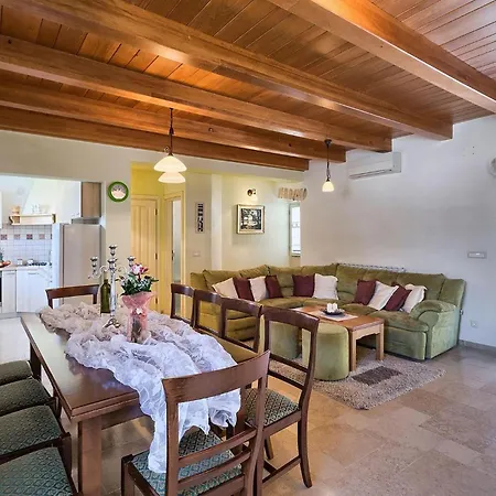 Holiday home Katerina *